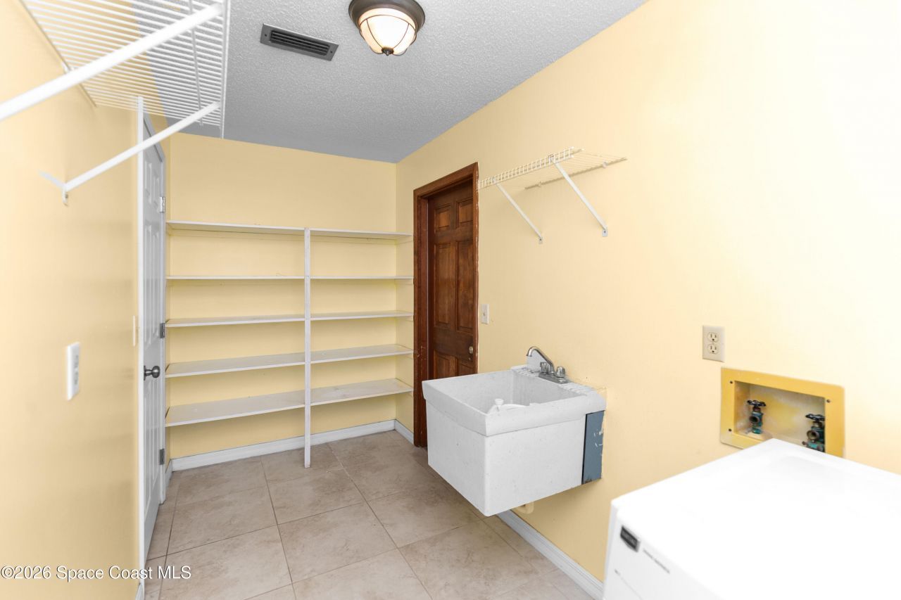 3750 Hidden Hills Drive, Titusville, FL 32796 Photo