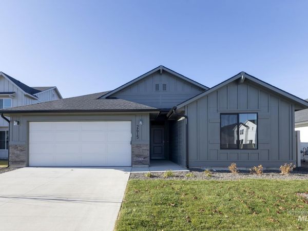 6679 W Redwood Creek Dr, Meridian, ID 83646