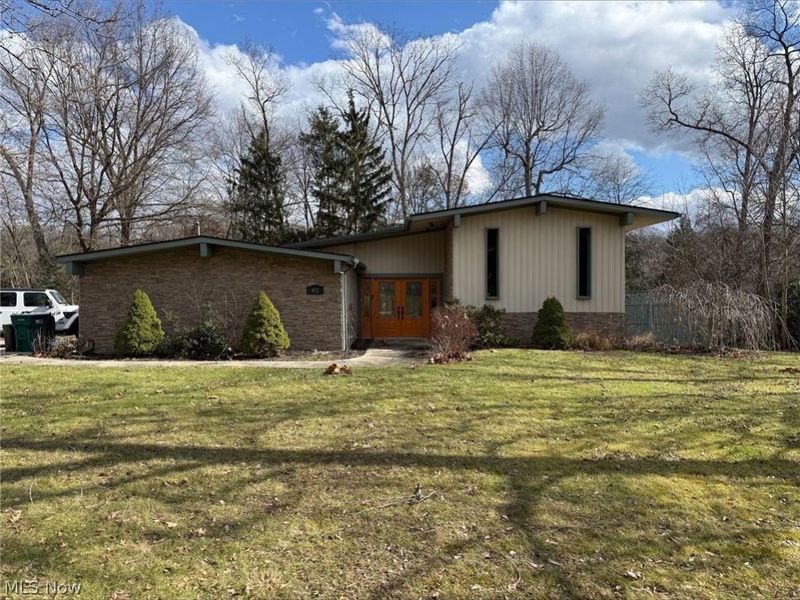 451 Liberty Street, Ravenna, OH 44266 Photo 1