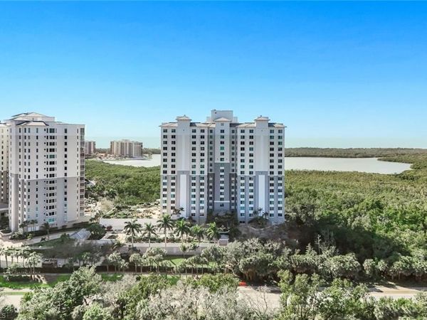 265 Indies WAY, Unit T02, NAPLES, FL 34110
