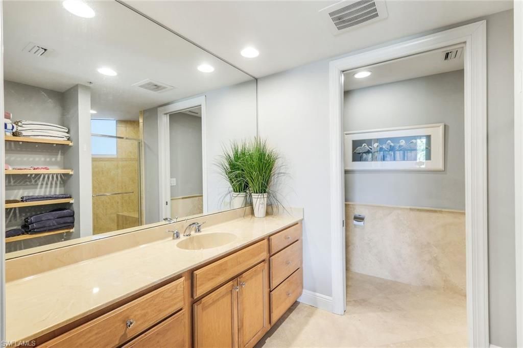 265 Indies Way, Unit T02, Naples, FL 34110 Photo