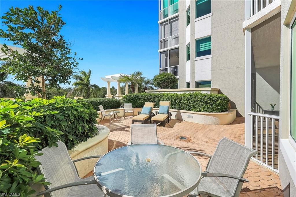 265 Indies Way, Unit T02, Naples, FL 34110 Photo