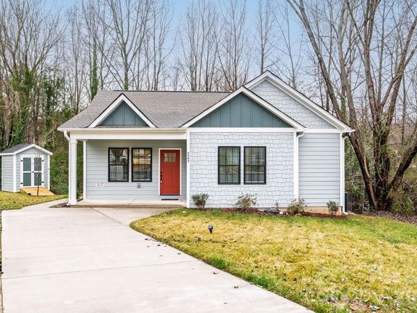 2302 Jordi Way, Charlotte, NC 28213