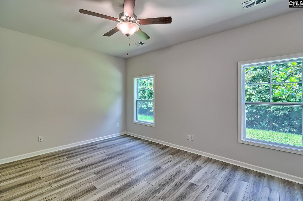 827 Daniel Lake Court  Photo 19