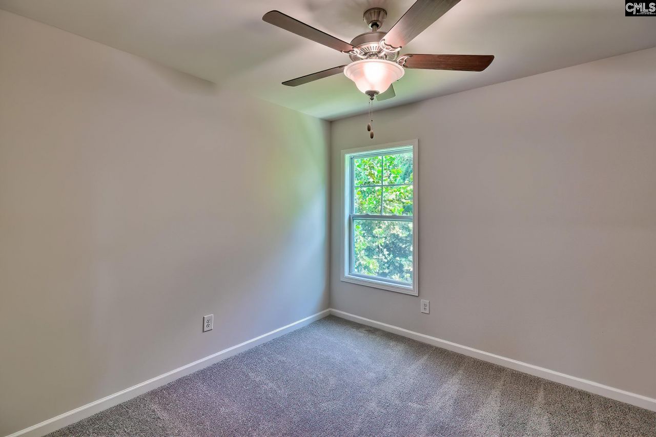 827 Daniel Lake Court  Photo 27