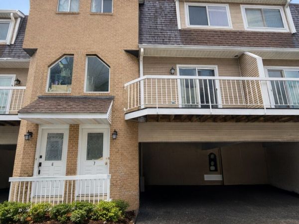 1900 Summer, Unit 7, Stamford, CT 06905