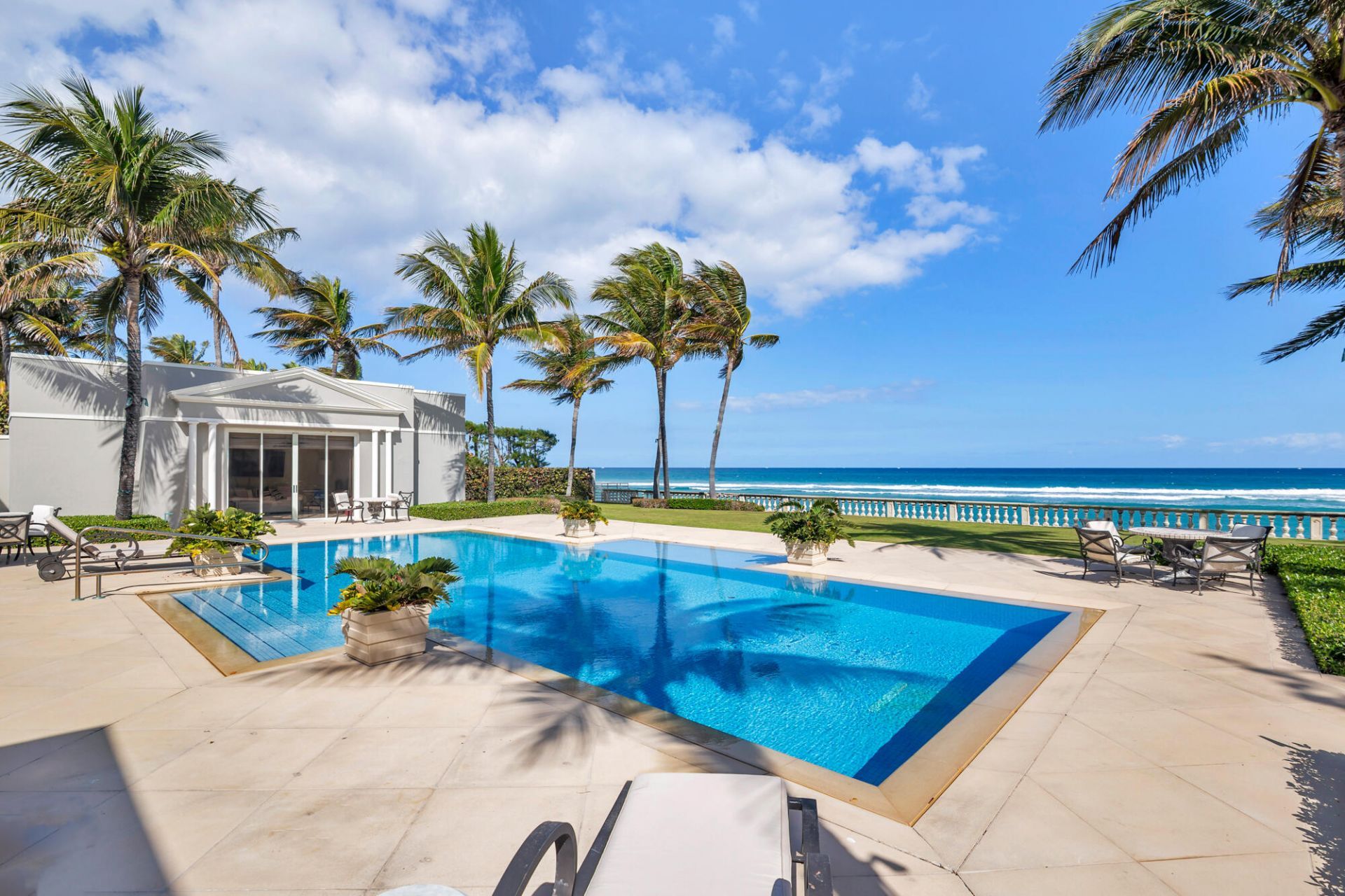 5 Via Los Incas, Palm Beach, FL 33480 Photo