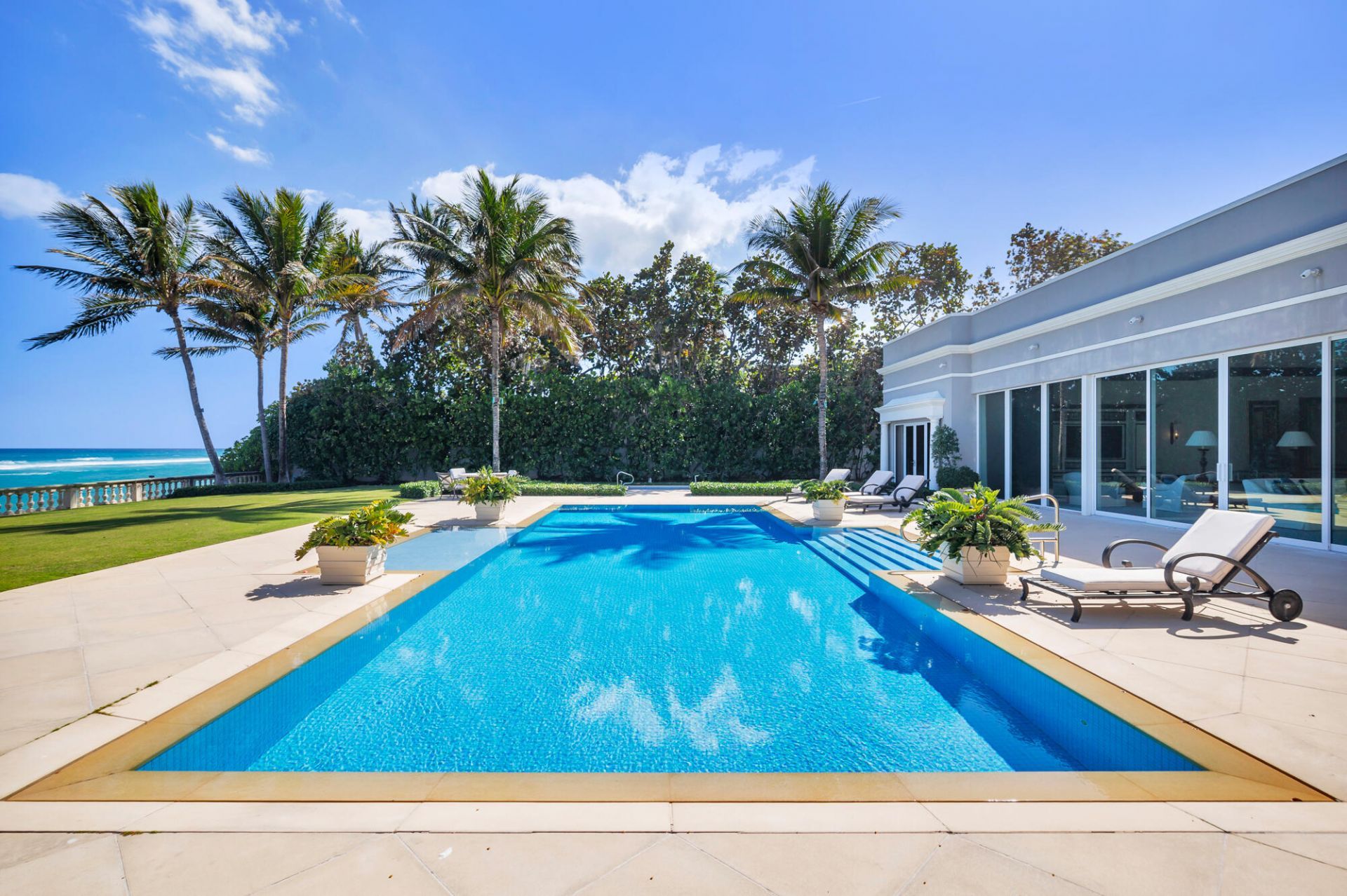 5 Via Los Incas, Palm Beach, FL 33480 Photo