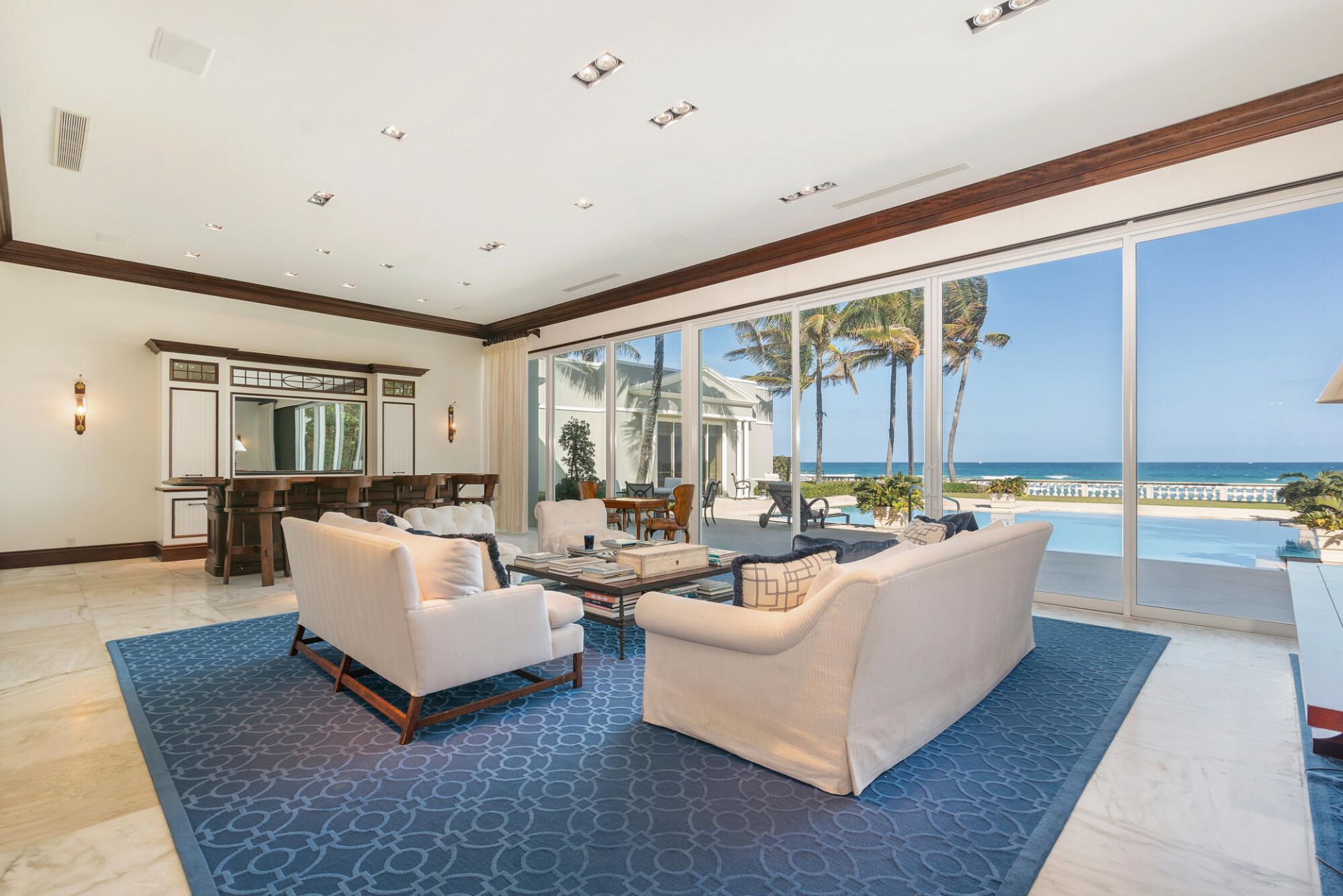 5 Via Los Incas, Palm Beach, FL 33480 Photo