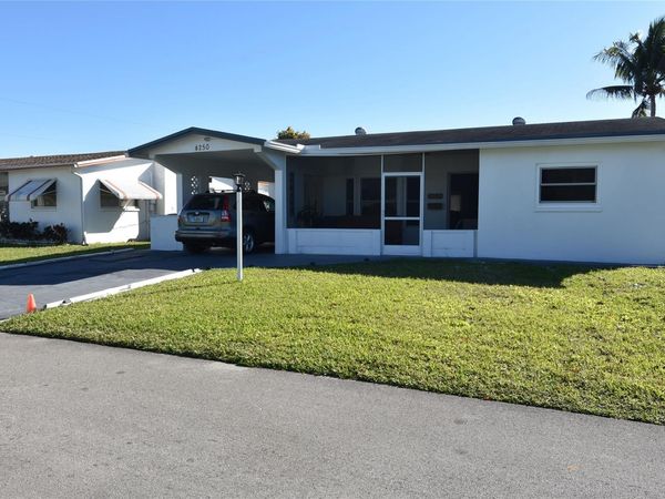 4250 NW 49th Ter, Lauderdale Lakes, FL 33319