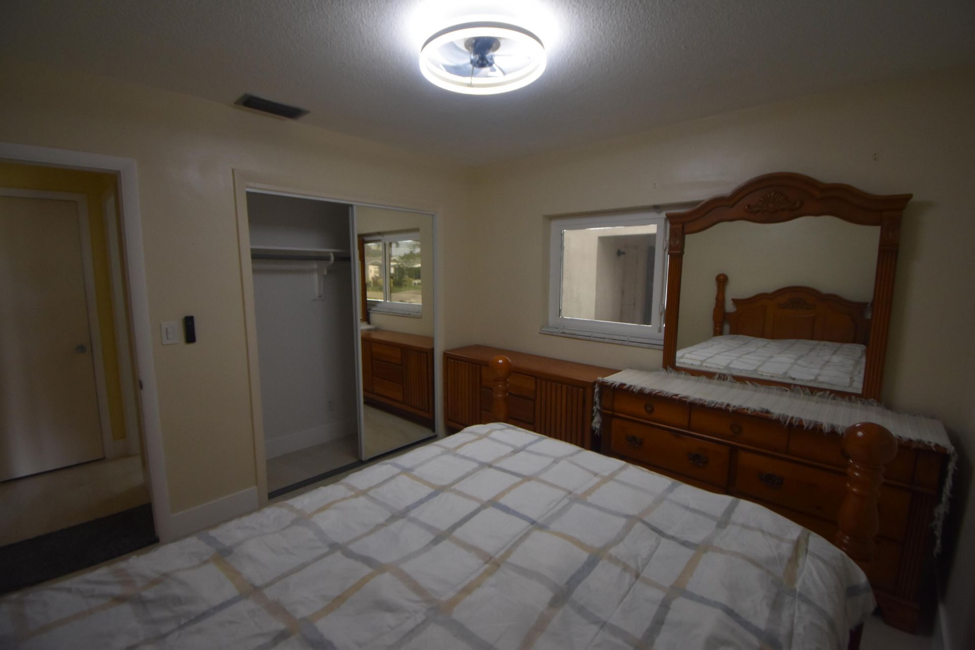 4250 NW 49th Terrace, Lauderdale Lakes, FL 33319 Photo