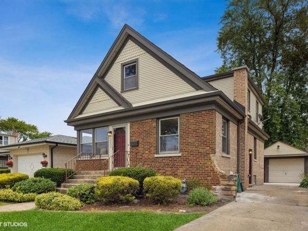 2233 N 77th Court , Elmwood Park, IL 60707