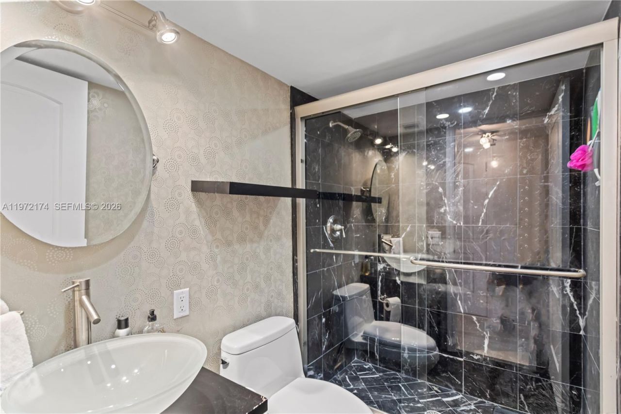 1901 N Ocean Blvd , Unit 15E, Fort Lauderdale, FL 33305 Photo