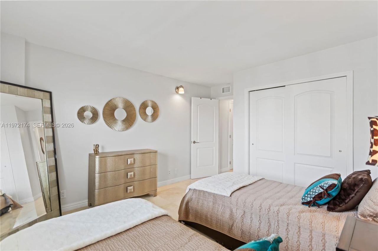 1901 N Ocean Blvd , Unit 15E, Fort Lauderdale, FL 33305 Photo