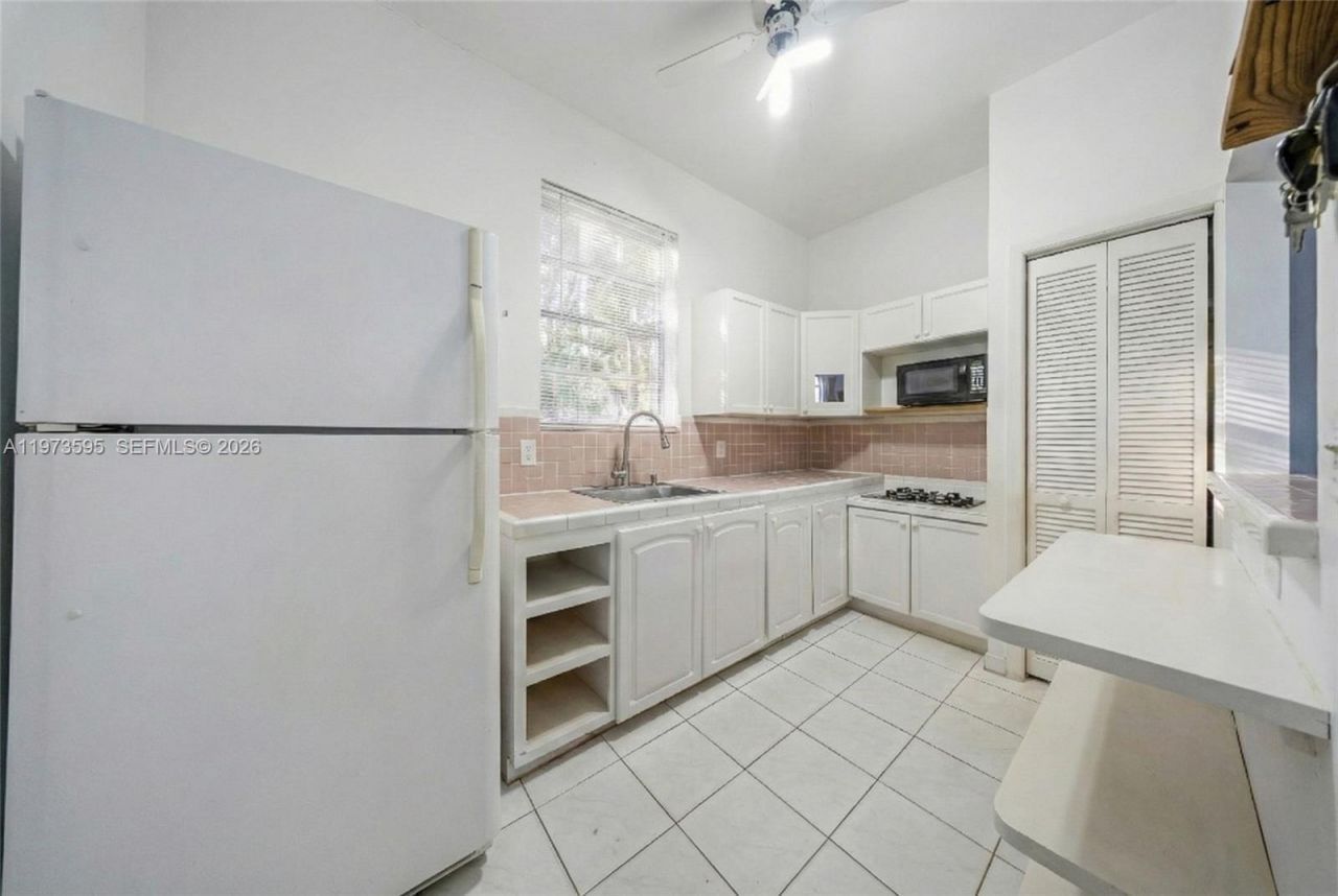 2725 SW 82nd Ave, Miami, FL 33155 Photo