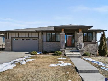 6930 NW 3rd Street, Lincoln, NE 68521