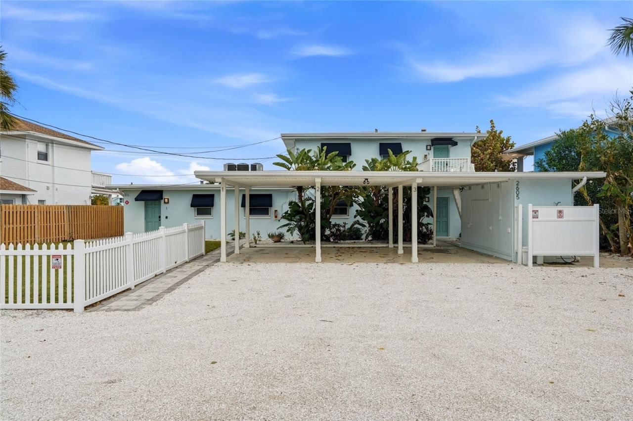 2605 Bay Boulevard , Indian Rocks Beach, FL 33785 Photo