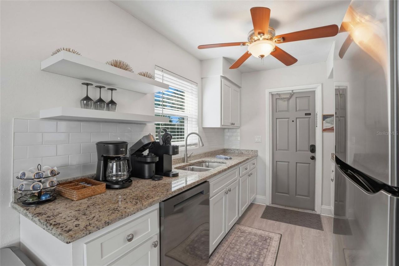 2605 Bay Boulevard , Indian Rocks Beach, FL 33785 Photo