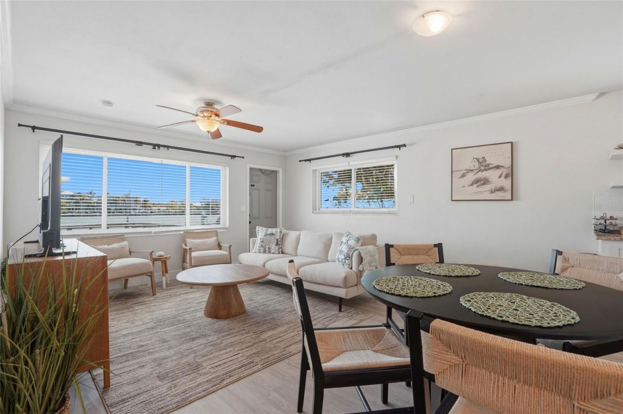 2605 Bay Boulevard , Indian Rocks Beach, FL 33785 Photo