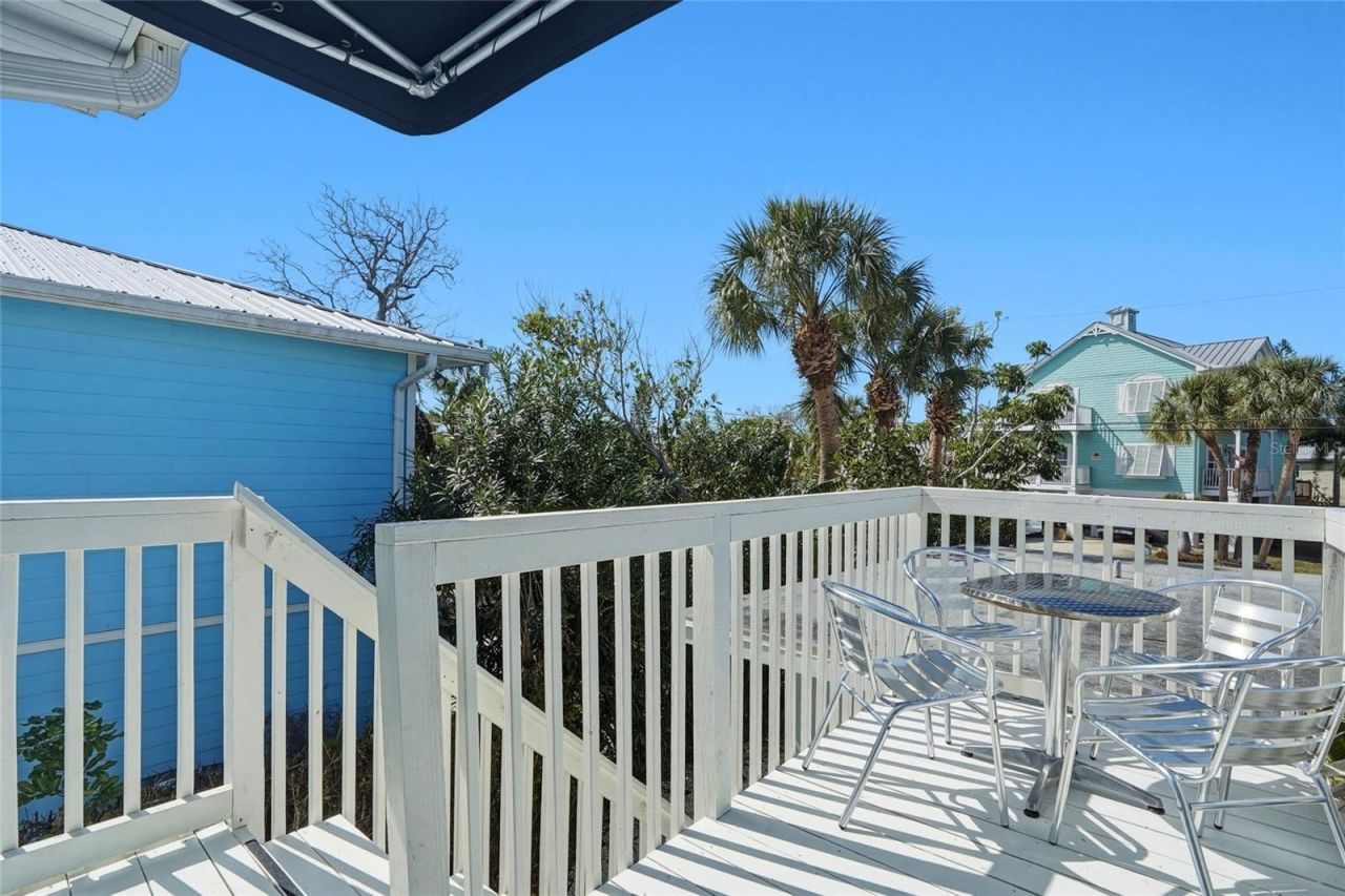 2605 Bay Boulevard , Indian Rocks Beach, FL 33785 Photo