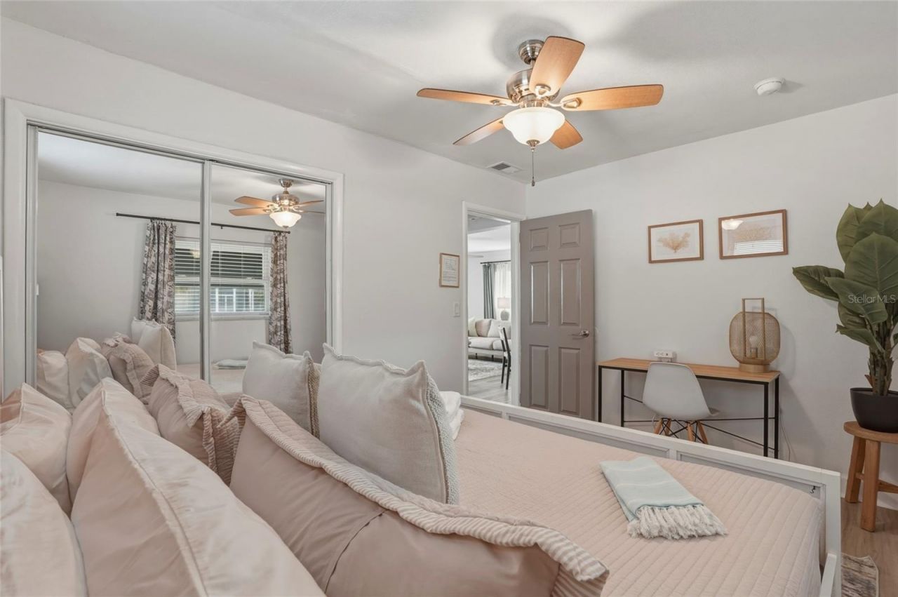 2605 Bay Boulevard , Indian Rocks Beach, FL 33785 Photo