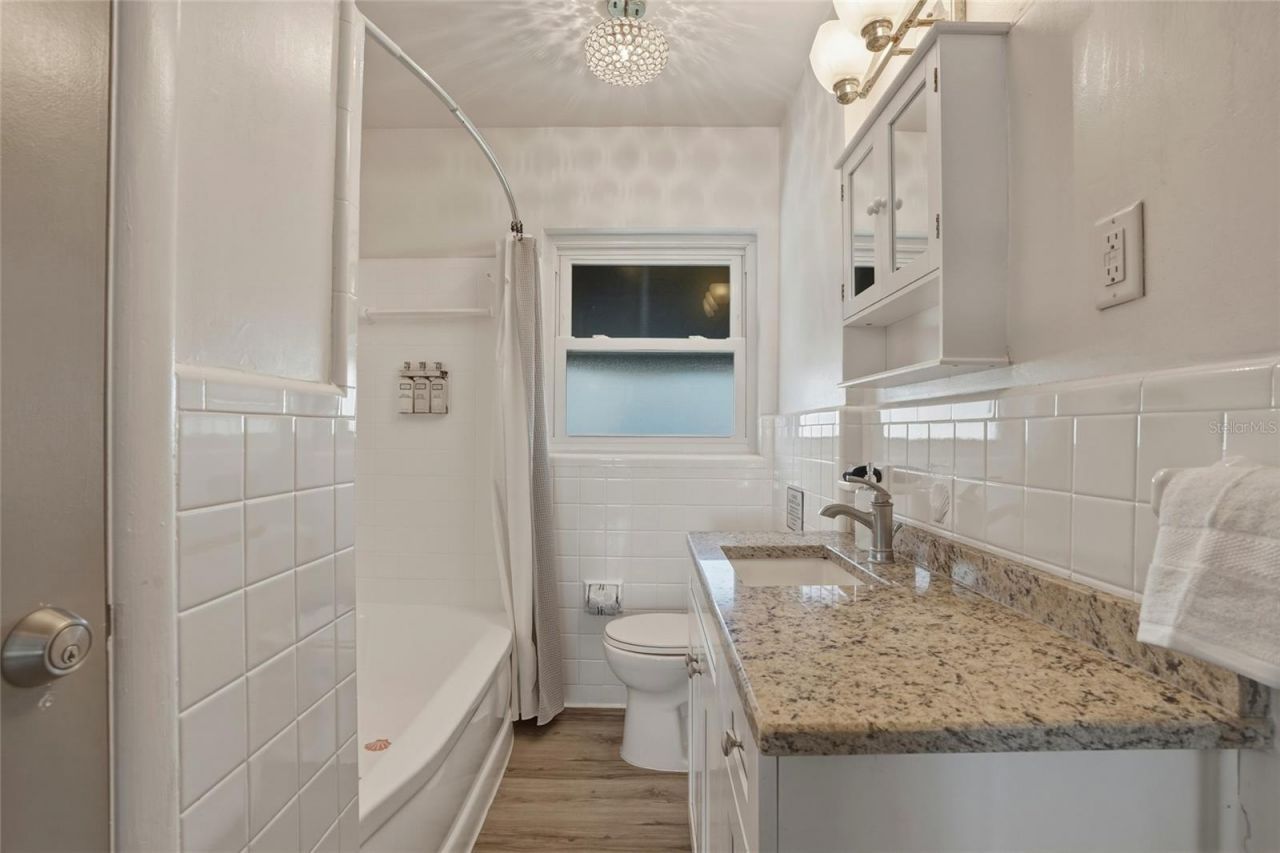 2605 Bay Boulevard , Indian Rocks Beach, FL 33785 Photo