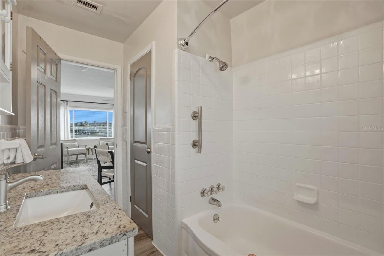 2605 Bay Boulevard , Indian Rocks Beach, FL 33785 Photo