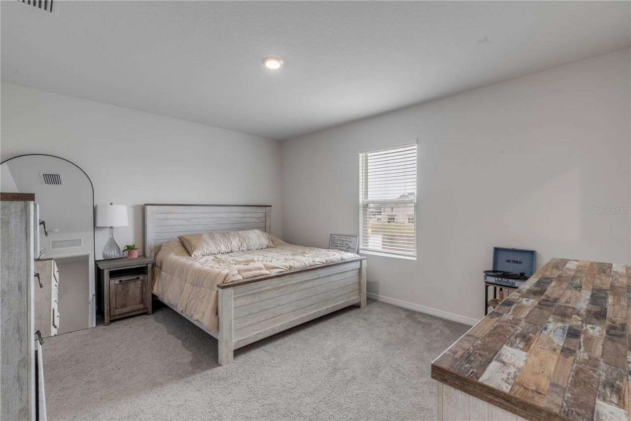 2724 Silver Canoe Drive , Edgewater, FL 32141 Photo