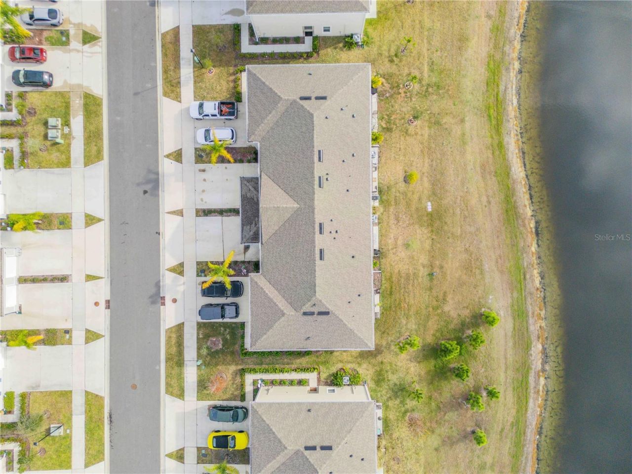 2724 Silver Canoe Drive , Edgewater, FL 32141 Photo