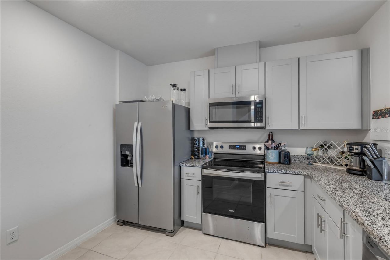 2724 Silver Canoe Drive , Edgewater, FL 32141 Photo