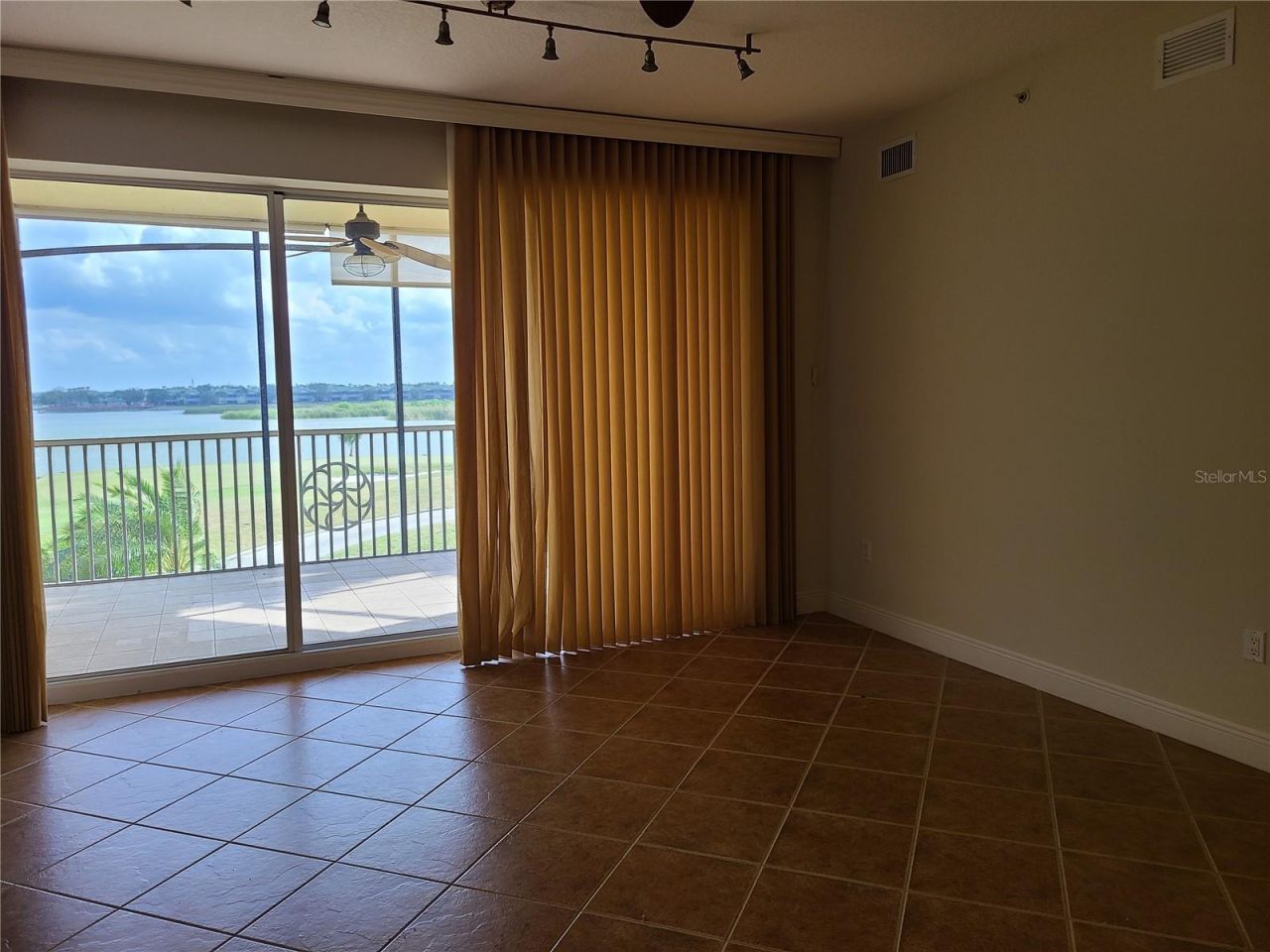 6360 Watercrest Way, Unit 203, Lakewood Ranch, FL 34202 Photo