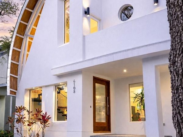 6108 S ELKINS AVENUE , TAMPA, FL 33611