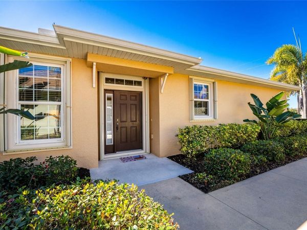 215 FONTANELLE CIRCLE , VENICE, FL 34292