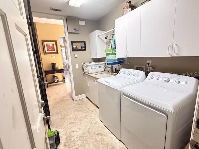 7912 Courtleigh Drive , Orlando, FL 32835 Photo