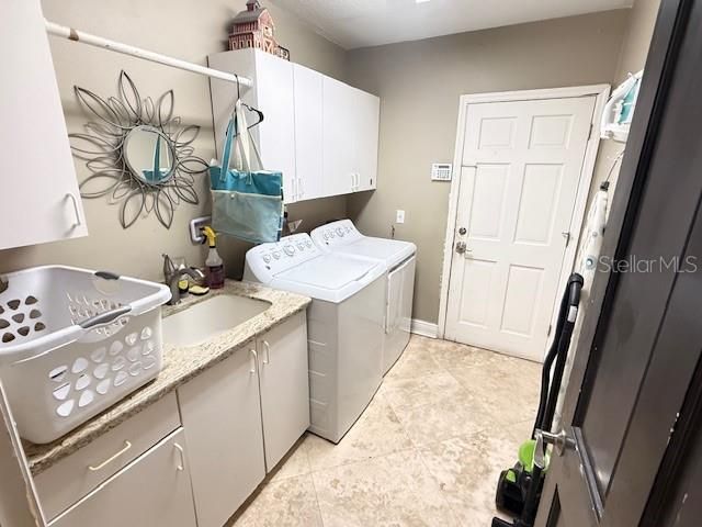 7912 Courtleigh Drive , Orlando, FL 32835 Photo