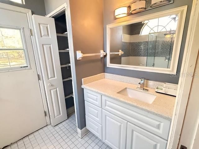 7912 Courtleigh Drive , Orlando, FL 32835 Photo