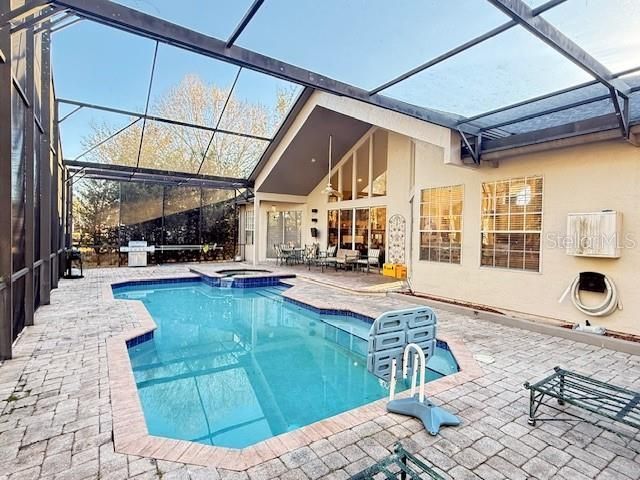 7912 Courtleigh Drive , Orlando, FL 32835 Photo