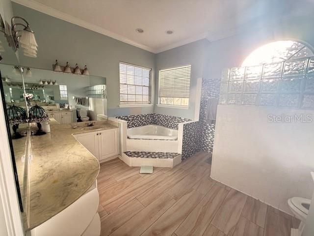 7912 Courtleigh Drive , Orlando, FL 32835 Photo