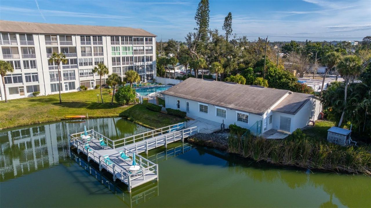 3408 Lake Bayshore Drive, Unit P-317, Bradenton, FL 34205 Photo