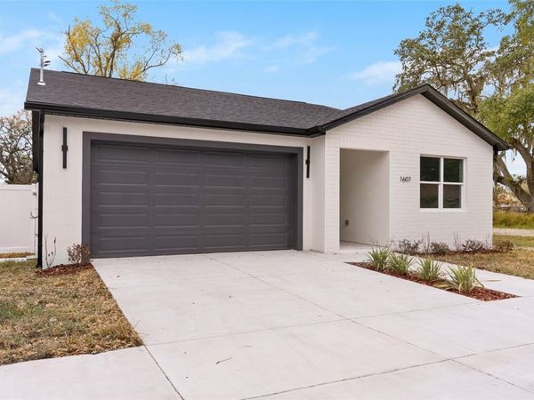 1607 E IDA STREET , TAMPA, FL 33610