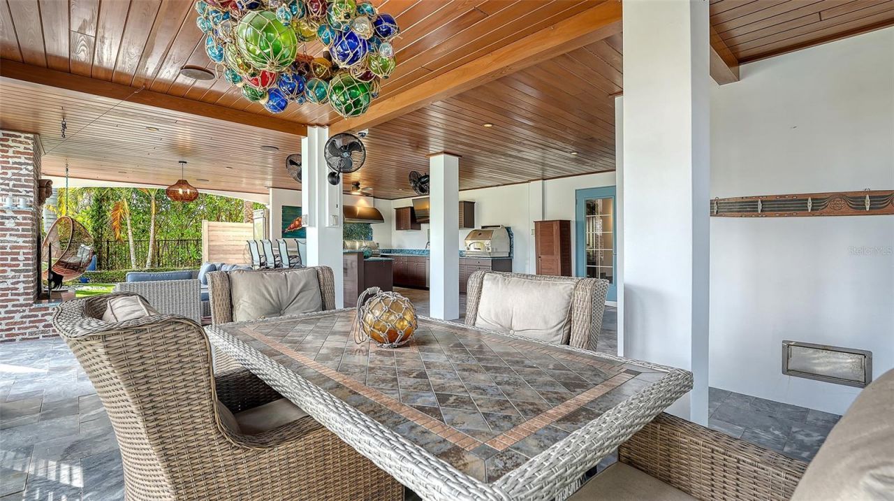 513 Villa Rosa Way, Anna Maria, FL 34216 Photo