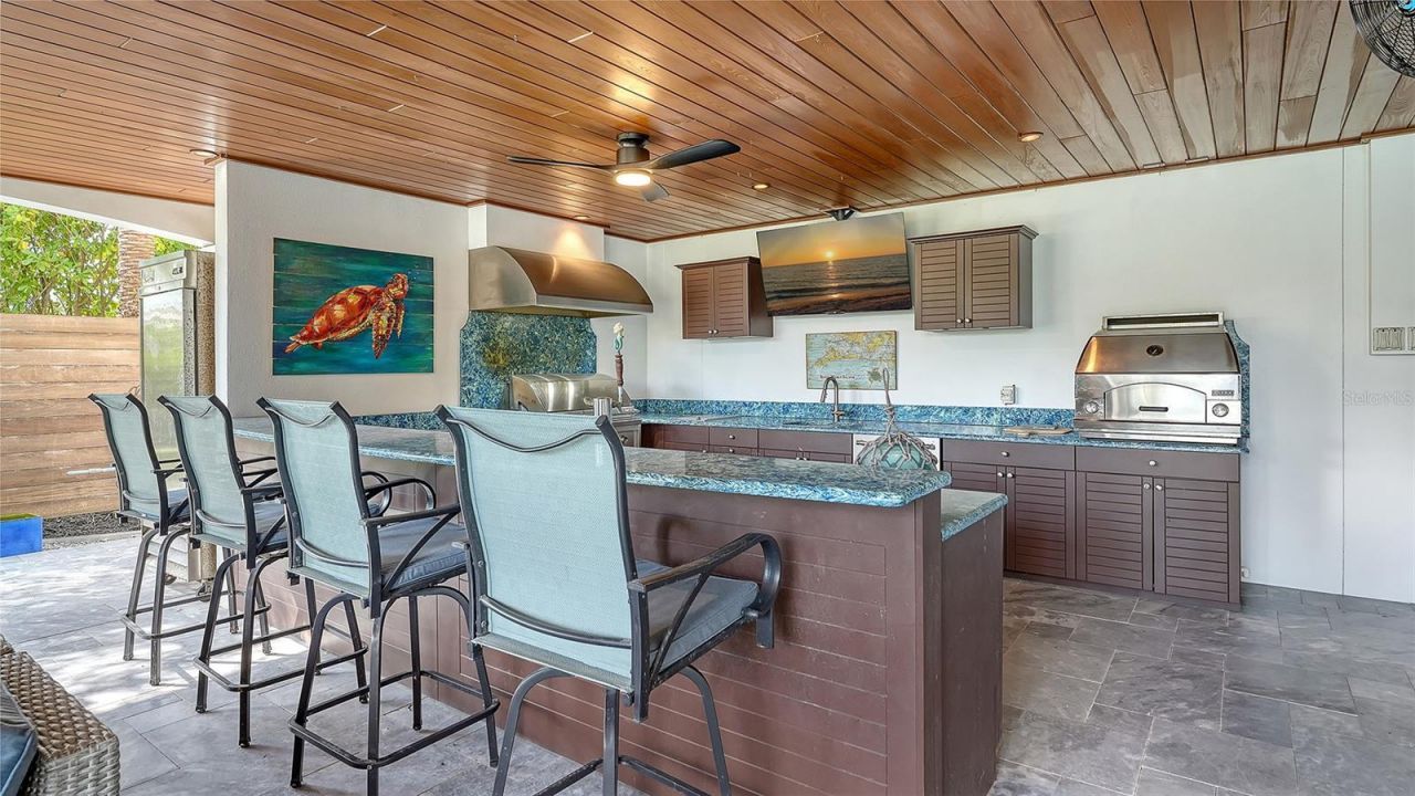 513 Villa Rosa Way, Anna Maria, FL 34216 Photo