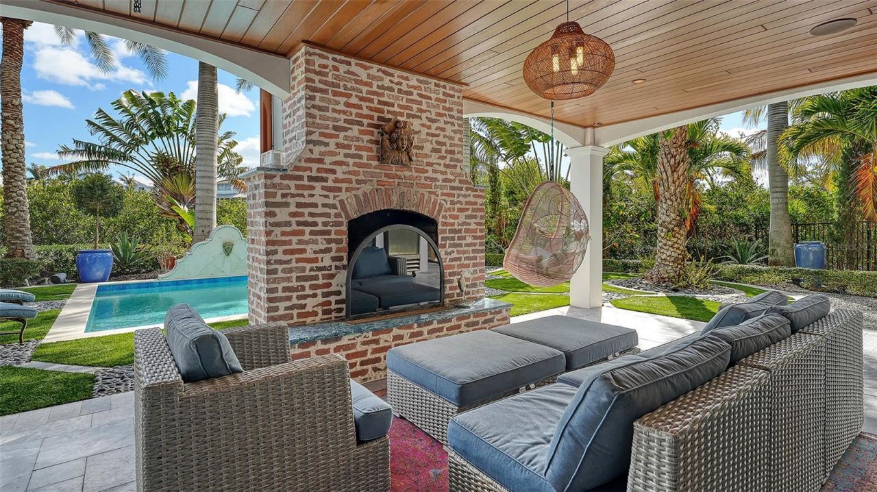 513 Villa Rosa Way, Anna Maria, FL 34216 Photo