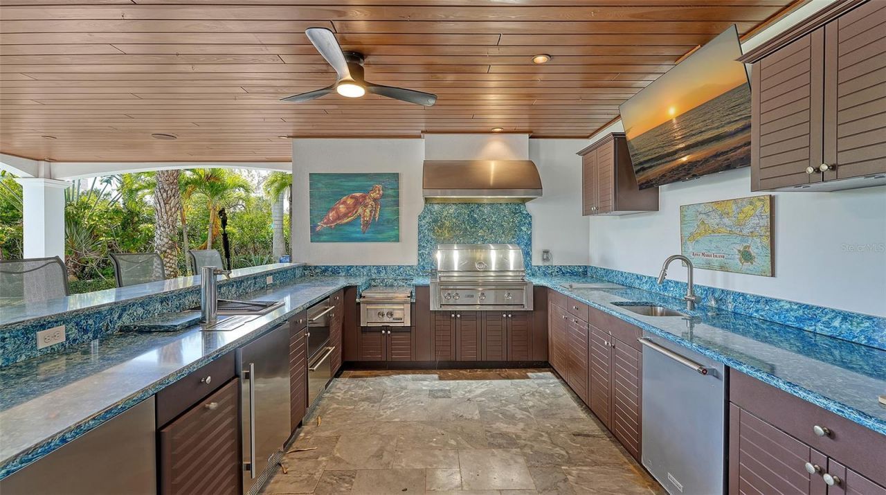 513 Villa Rosa Way, Anna Maria, FL 34216 Photo