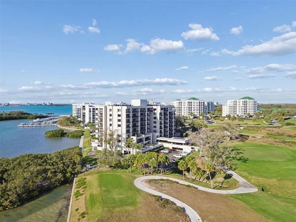 4 BELLEVIEW BOULEVARD, Unit 701, BELLEAIR, FL 33756