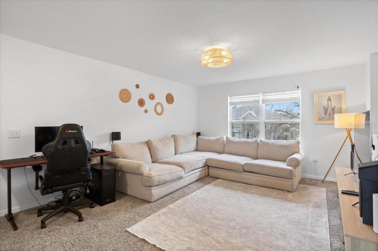 673 Red Pepper Loop, Chuluota, FL 32766 Photo