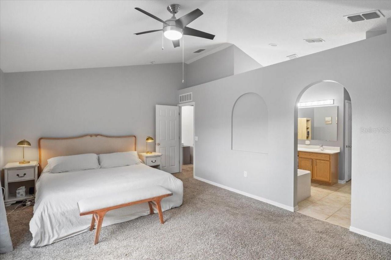 673 Red Pepper Loop, Chuluota, FL 32766 Photo