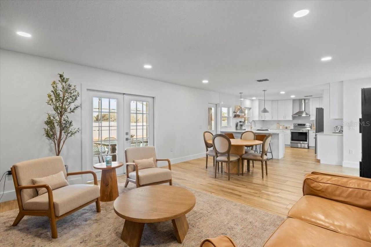 673 Red Pepper Loop, Chuluota, FL 32766 Photo