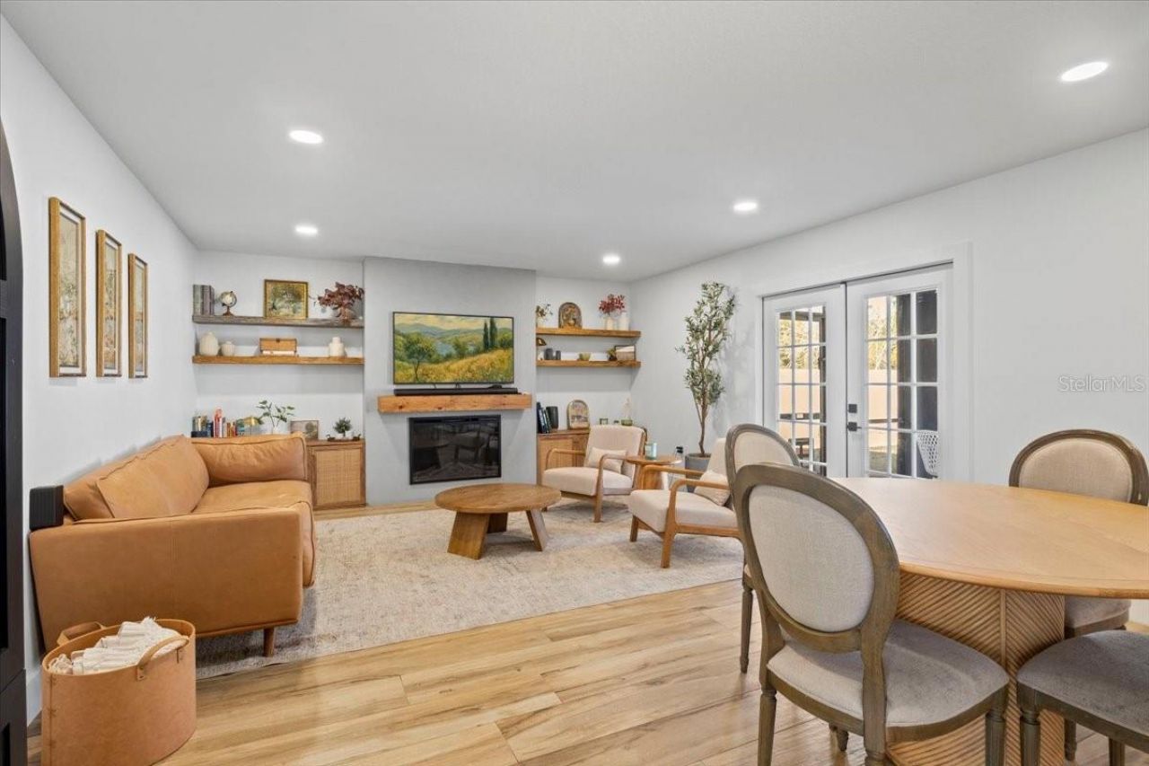 673 Red Pepper Loop, Chuluota, FL 32766 Photo