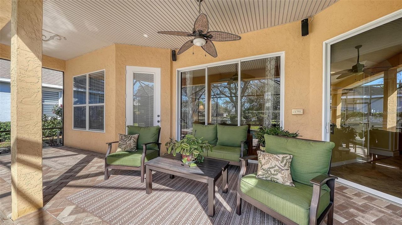 5566 Magnolia Tree Terrace, Sarasota, FL 34233 Photo